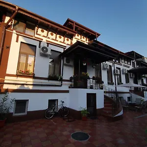  Hostel Joe